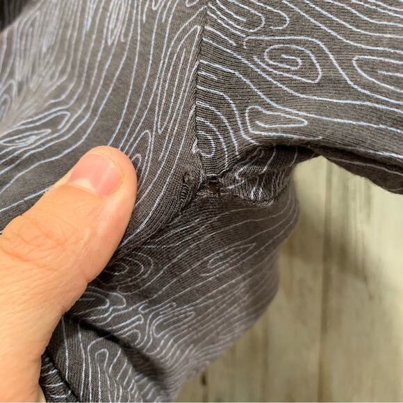 Kickee Pants Gray Wood Grain Long Sleeve Collared Shirt Bamboo - Picture 3 of 4